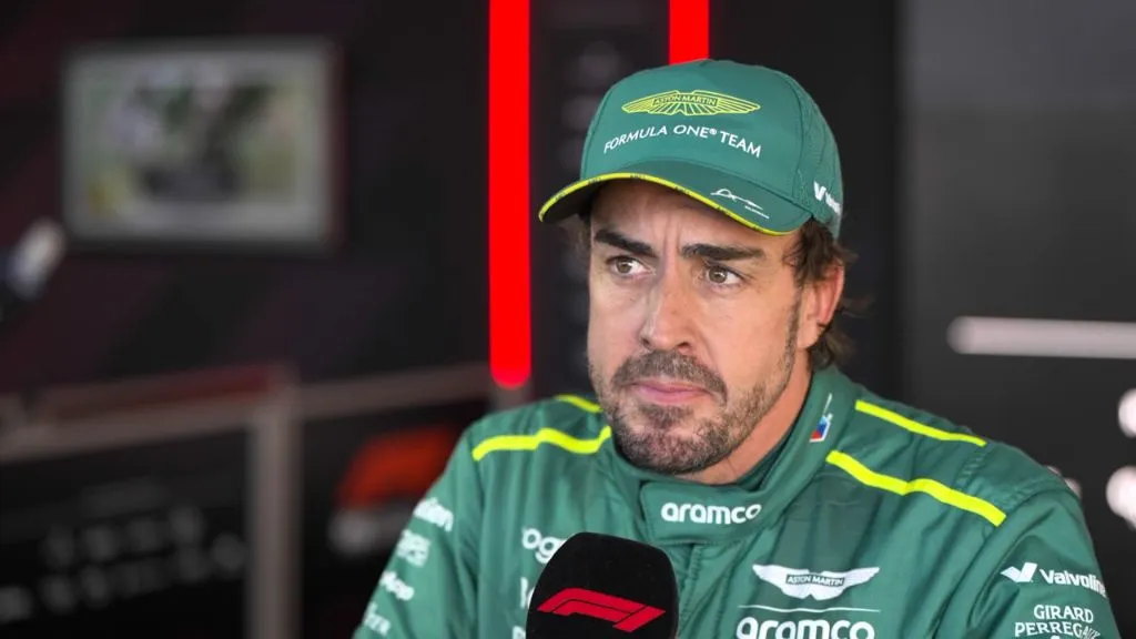F1: Alonso enfrenta dia decepcionante em Ímola: Acidente no TL3, classificação fraca e largada na P19