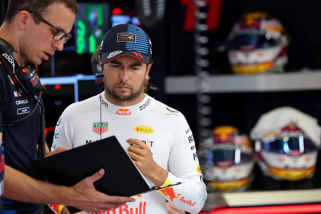 Perez confia na Red Bull para superar ameaça da McLaren