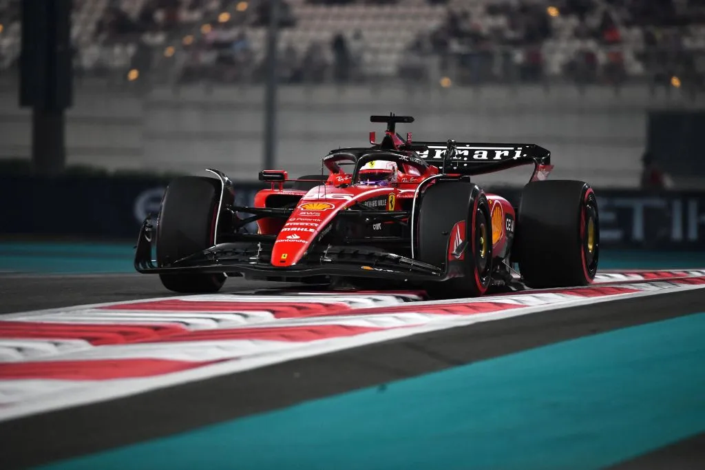Investidores celebram: Ferrari valorizada com Hamilton na equipe!