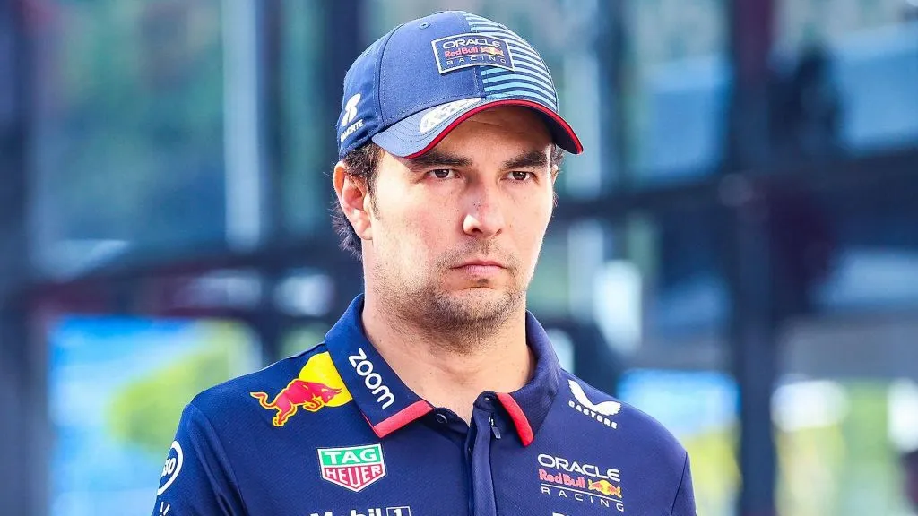 Sergio Perez questiona legalidade da asa "flexível" da McLaren