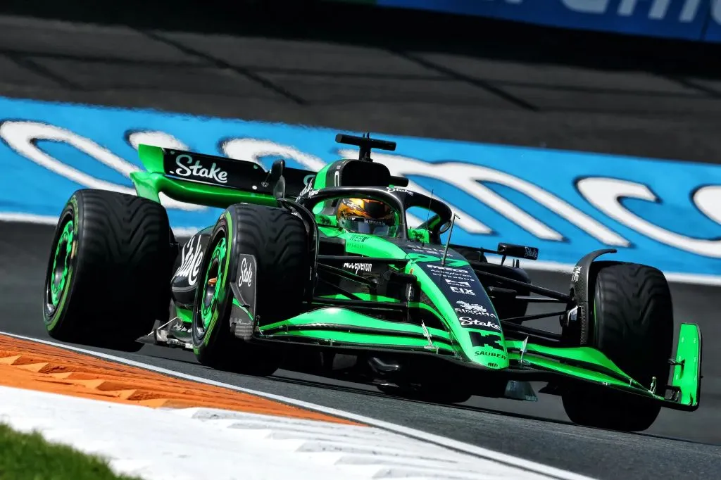 Jovem piloto da Ferrari substitui Zhou no treino livre do GP do México