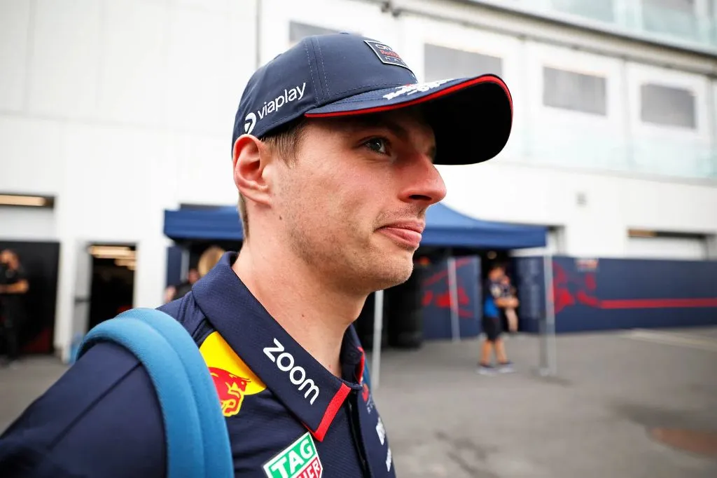 Verstappen compara regulamentos a Mario Kart: "Talvez você precise de algumas bananas"
