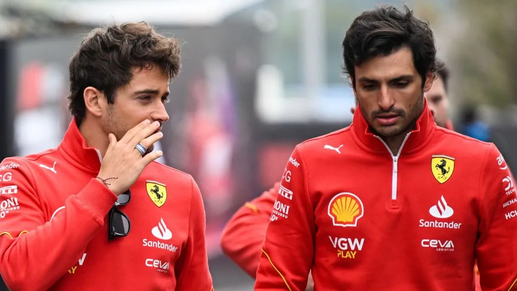 Leclerc frustrado com seu desempenho em relação a Sainz: "Não me deixa feliz"