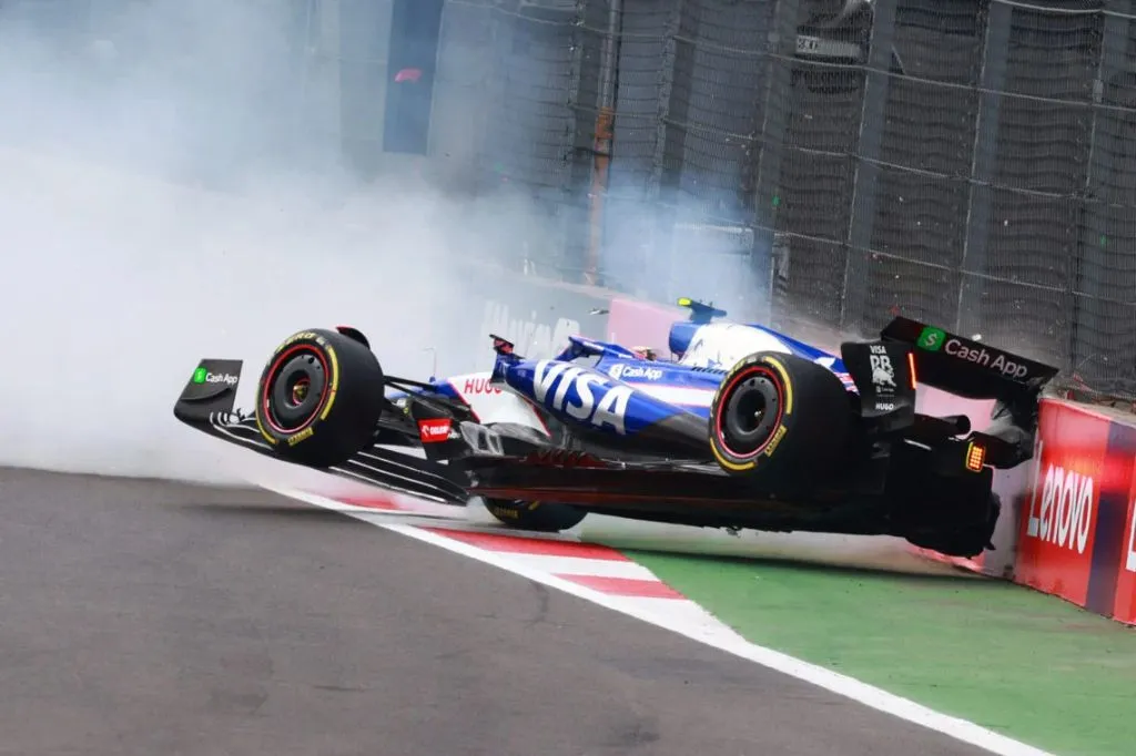 Yuki Tsunoda comenta acidente no início do GP do México de F1