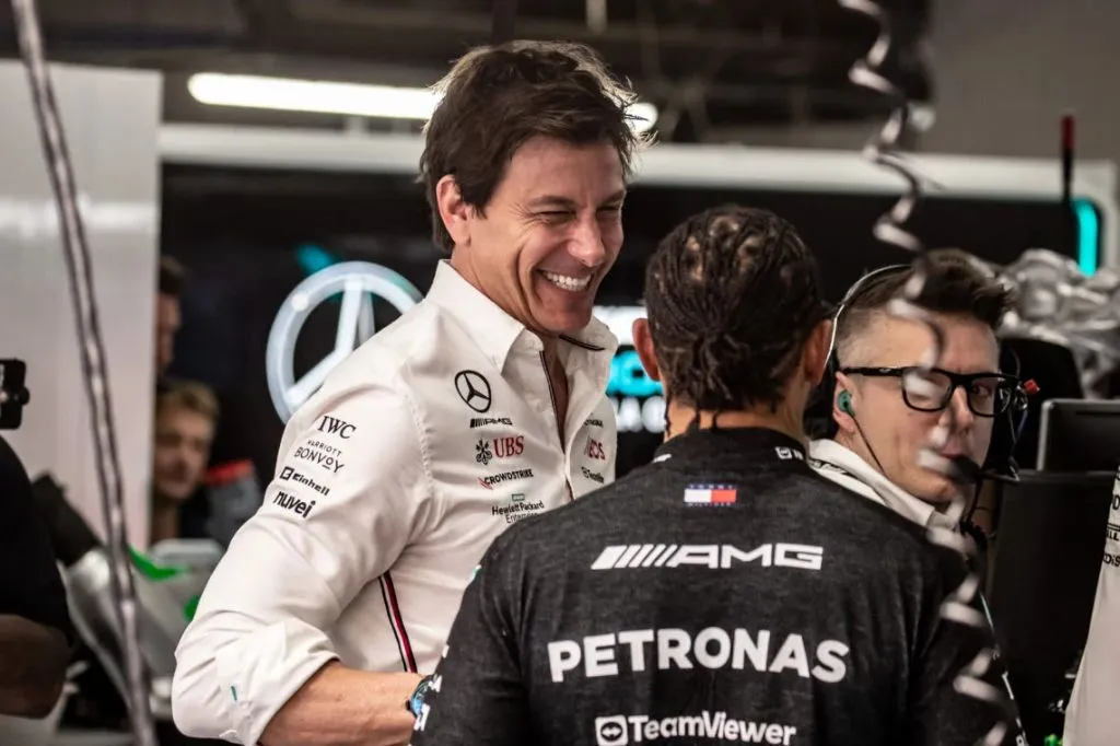 Toto Wolff sobre Hamilton: "Ele está mais completo a cada ano"