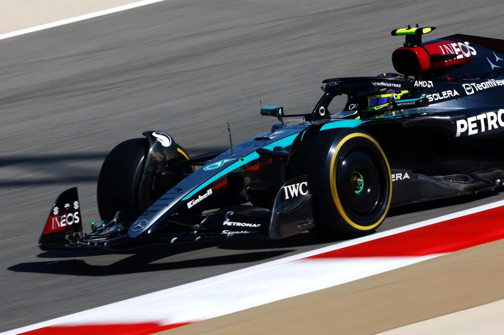 F1: Por que a Mercedes está mais lenta do que o esperado com o W15?