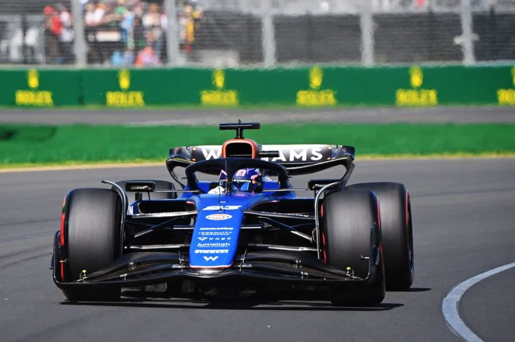 Williams corre contra o tempo e pode ter dor de cabeça com chassi no GP do Japão