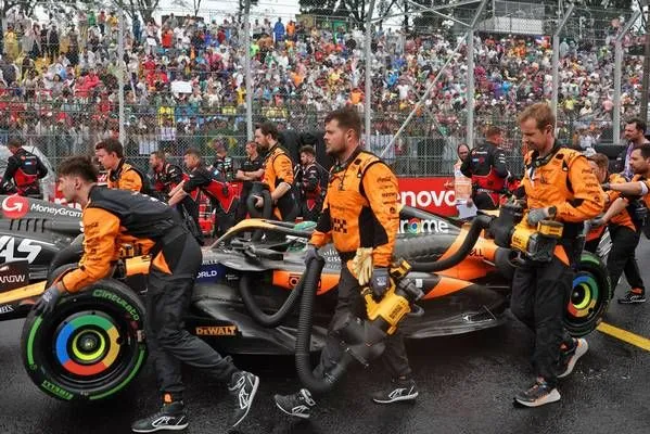 Chefes de equipe reagem a suposta estratégia da McLaren com pneus