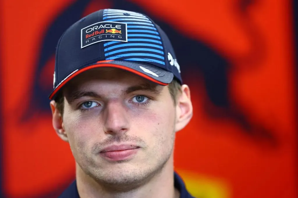 Verstappen explica problemas no simulador da Red Bull e responde a Marko