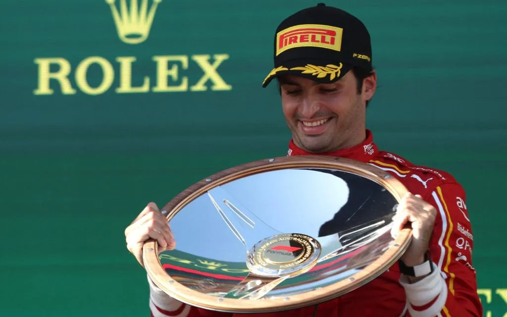 Ferrari não valoriza Sainz o bastante? O espanhol responde!